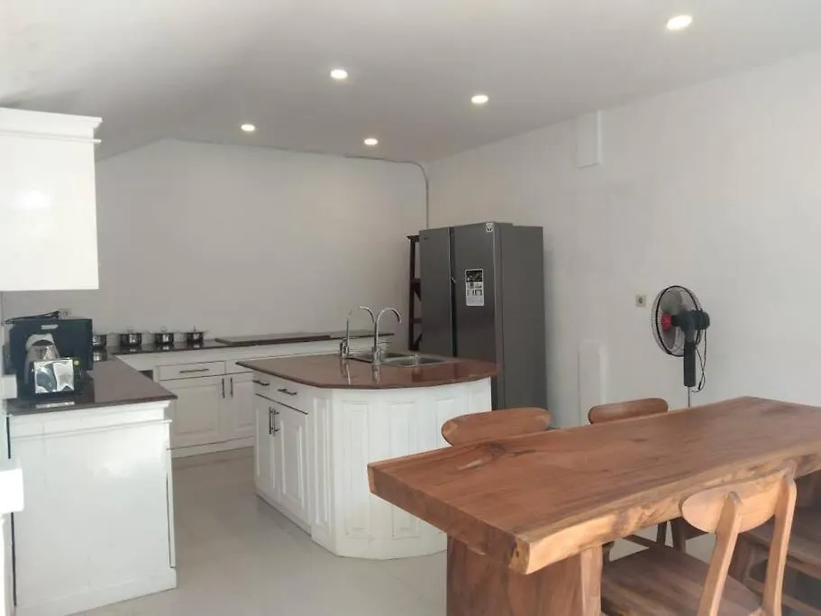 2Br Private Villa In Seminyak Armando Villa 0*, 塞米亚克