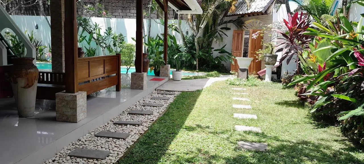 2Br Private Villa In Seminyak Armando Villa 塞米亚克
